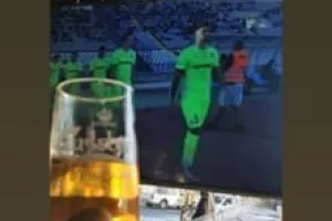 ΦΩΤΟΣ/Έτσι είδαν το ματς με την Πάφο οι φίλοι της Ομόνοιας