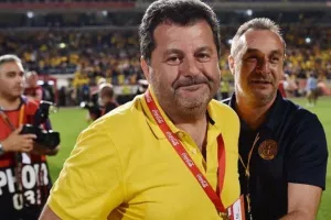 ΑΠΟΦΑΣΗ Σοφοκλέους για Νέα Σαλαμίνα/ Γενική είσοδος 5 ευρώ!