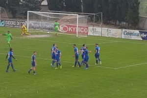 Φιλική τριάρα ο Οθέλλος