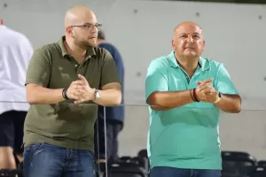 Το 2Χ3 έγινε με... ΤΡΙΑ στο ΑΠΟΕΛ! (φώτος)