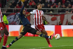 Ο Jogo: «Δίνει 10 εκατ. για Σεμέδο η Μπενφίκα»