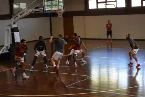 Ανεβάζει «στροφές» ο Ολυμπιακός (Βίντεο)