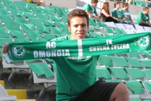 ΟΚΤΩ χρόνια μετά/ Ξανά ΑΣΤΕΡΑΣ - Ξανά ΛΑΡΚΟΥ! (Βίντεο/φώτος)