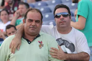 ΟΚΤΩ χρόνια μετά/ Ξανά ΑΣΤΕΡΑΣ - Ξανά ΛΑΡΚΟΥ! (Βίντεο/φώτος)