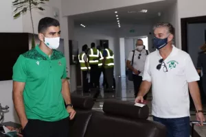 ΦΩΤΟΣ/Oμόνοια: Πριν την... απογείωση