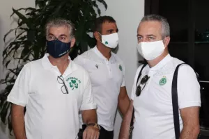 ΦΩΤΟΣ/Oμόνοια: Πριν την... απογείωση
