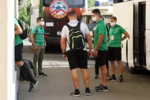ΦΩΤΟΣ/Η άφιξη της Ομόνοιας