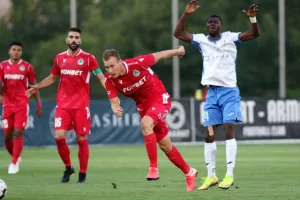Ο Τιάγκο έβαψε ΠΡΑΣΙΝΗ την πρόκριση... στην παράταση!! (φώτος)