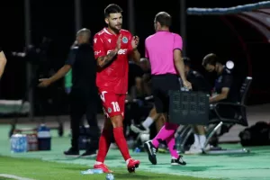 Ο Τιάγκο έβαψε ΠΡΑΣΙΝΗ την πρόκριση... στην παράταση!! (φώτος)