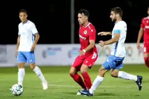 Ο Τιάγκο έβαψε ΠΡΑΣΙΝΗ την πρόκριση... στην παράταση!! (φώτος)