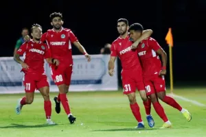 Ο Τιάγκο έβαψε ΠΡΑΣΙΝΗ την πρόκριση... στην παράταση!! (φώτος)