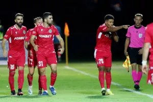 Ο Τιάγκο έβαψε ΠΡΑΣΙΝΗ την πρόκριση... στην παράταση!! (φώτος)