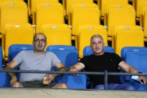 ΜΗΝΑΣ… ανατροπής! (φώτος) 