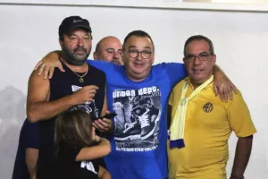 ΜΗΝΑΣ… ανατροπής! (φώτος) 