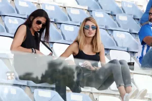 ΑΡΕΣΕ δεν ΑΡΕΣΕ