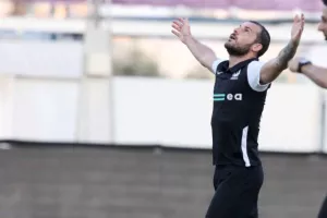 Με Καλτσά και Χριστοφή... καθάρισε νωρίς (φώτος)