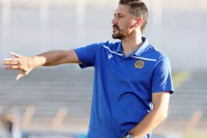 Ο Αβραάμ υπέγραψε την πρώτη νίκη... στο 85'! (φώτος)