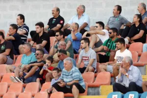 Ο Αβραάμ υπέγραψε την πρώτη νίκη... στο 85'! (φώτος)