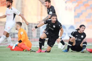 ΠΡΩΤΗ νίκη με... ζωγραφιά του ΣΑΝΤΙΚ (φώτος)