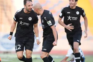 ΠΡΩΤΗ νίκη με... ζωγραφιά του ΣΑΝΤΙΚ (φώτος)
