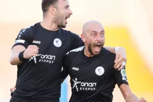 ΠΡΩΤΗ νίκη με... ζωγραφιά του ΣΑΝΤΙΚ (φώτος)