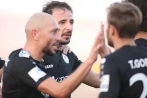 ΠΡΩΤΗ νίκη με... ζωγραφιά του ΣΑΝΤΙΚ (φώτος)