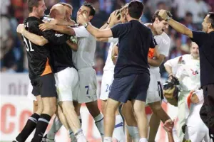 ΦΩΤΟΡΕΠΟΡΤΑΖ από το Ανορθωσιάτικο έπος