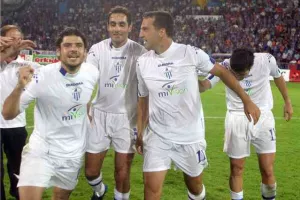 ΦΩΤΟΡΕΠΟΡΤΑΖ από το Ανορθωσιάτικο έπος
