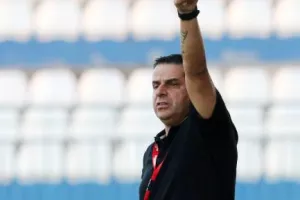ΔΙΠΛΟ με Ισπανική... ζωγραφιά! (Φώτος)
