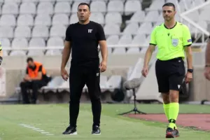 "Πεντάμορφος" Απόλλωνας με... SHOW Νταμπό!  (Φώτος)