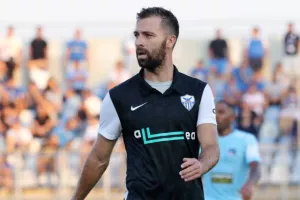Ο Ανγκούλο το ΕΧΑΣΕ, o Οκριασβίλι το ΕΒΑΛΕ και... ΔΙΠΛΟ η "Κυρία"! (Φώτος)