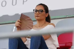 Σάρωσε... με εξάρα ο ΑΠΟΛΛΩΝΑΣ! (φώτος)