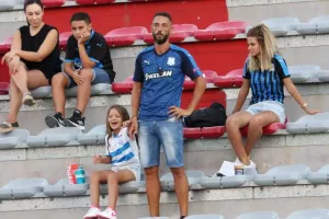 Σάρωσε... με εξάρα ο ΑΠΟΛΛΩΝΑΣ! (φώτος)