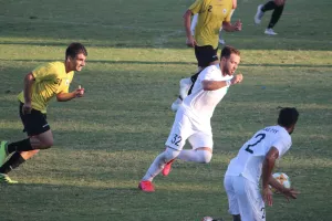 (ΦΩΤΟΡΕΠΟΡΤΑΖ) “Λευκή” ισοπαλία στο "Κερύνεια-Επιστροφή"
