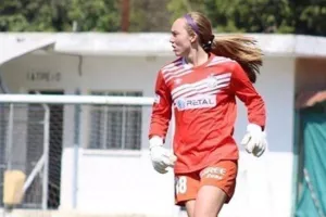 Apollon Ladies/ Επέστρεψε η Cassie Miller