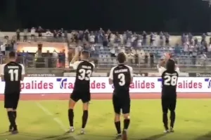 (ΒΙΝΤΕΟ) Το χειροκρότημα σε παίκτες και Τιμούρ