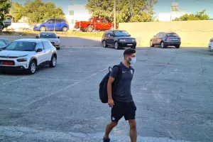 ΦΩΤΟΣ/Η ΑΦΙΞΗ της Ανόρθωσης στο ΠΑΠ