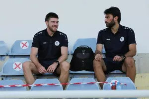 Με το δεξί… των Ηλία και Μιγκελίτο (φώτος) 