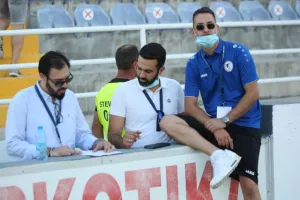 Με το δεξί… των Ηλία και Μιγκελίτο (φώτος) 