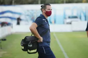 Με το δεξί… των Ηλία και Μιγκελίτο (φώτος) 