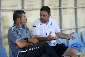 Πετράκης και Κωστάκης 