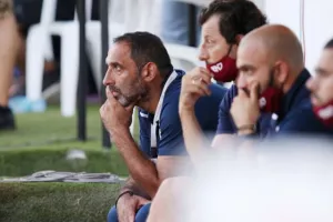 Με το δεξί… των Ηλία και Μιγκελίτο (φώτος) 