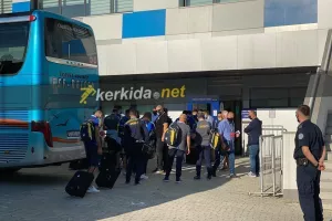 (18:30) Στο γήπεδο το ΑΠΟΕΛ (βίντεο/φώτος)