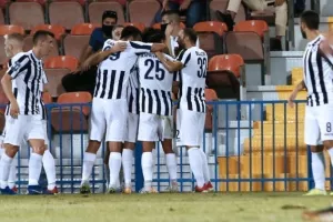Ανέβηκε ο Απόλλων Σμύρνης