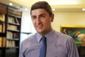 Αυγενάκης: «Αυστηρή τήρηση όλων των κανόνων υγιεινής»