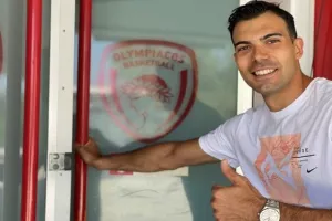 Σλούκας: Η τελευταία φωτογραφία των διακοπών πριν την προετοιμασία
