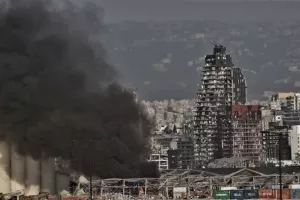Τραγωδία χωρίς τέλος, πάνω από 100 νεκροί/ΦΩΤΟΡΕΠΟΡΤΑΖ από τη Βηρυτό