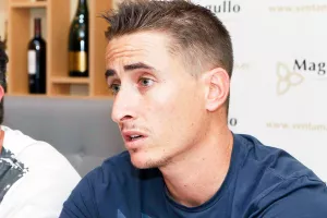 ΚΑΤΑΓΓΕΛΙΑ από Asier Arranz