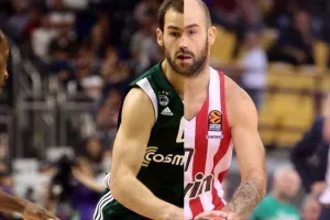 Σπανούλης στον Παναθηναϊκό vs. Σπανούλης στον Ολυμπιακό