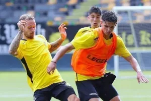 Σχεδόν... φουλ ο Μιχάλης με Jong Ajax